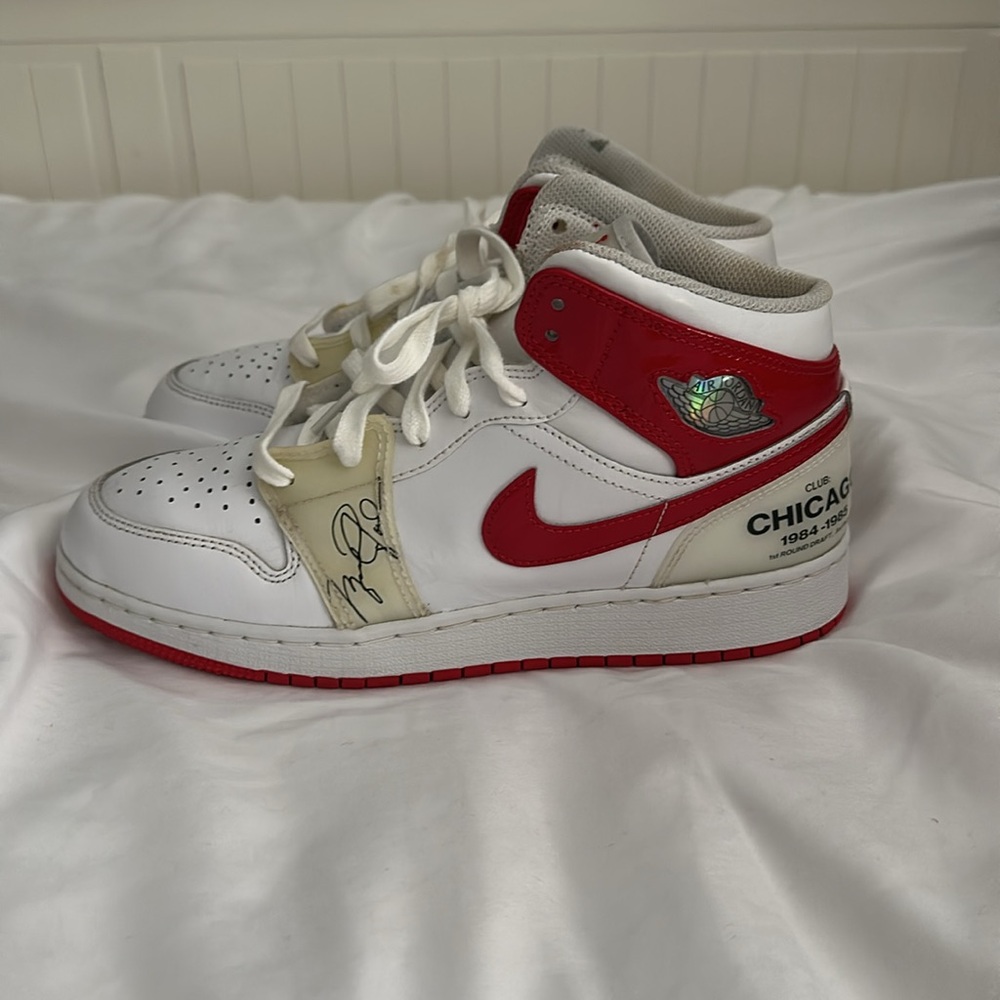 Jordan 1 Mid GS “Rookie Season” - Picture 2 of 6